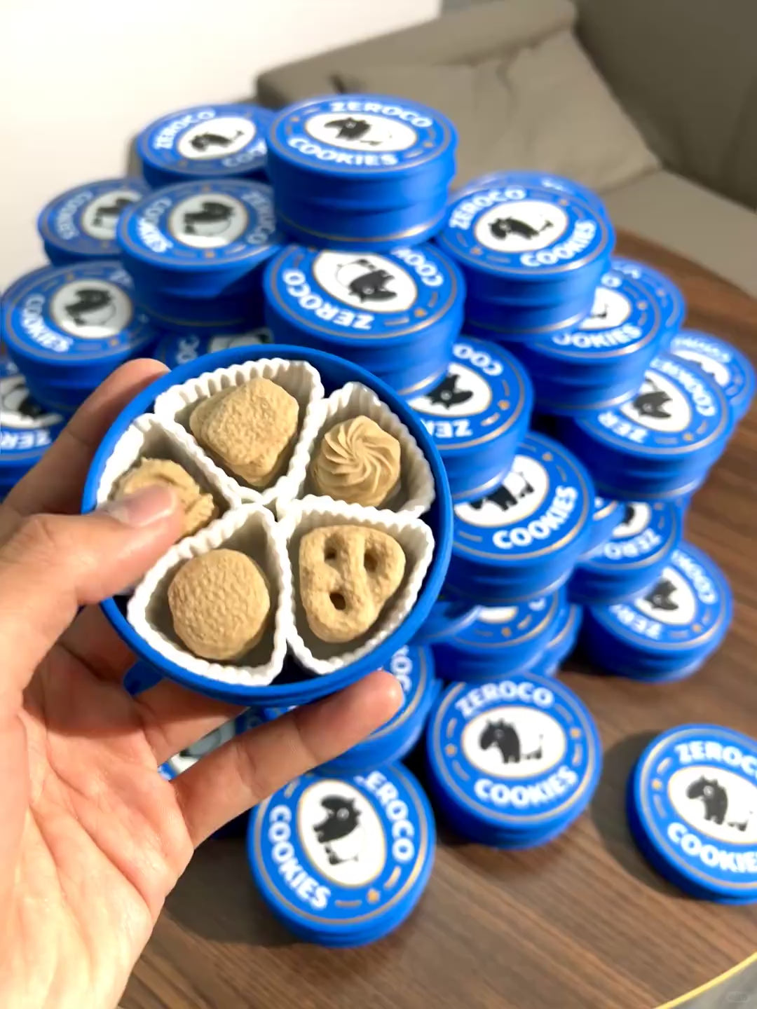cookie fidget, clicker, ASMR, desk accesory, tactle clicker